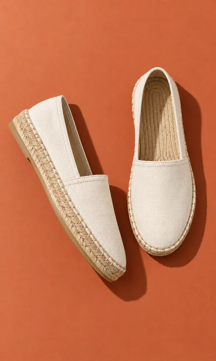 Espadrilles — footwear
